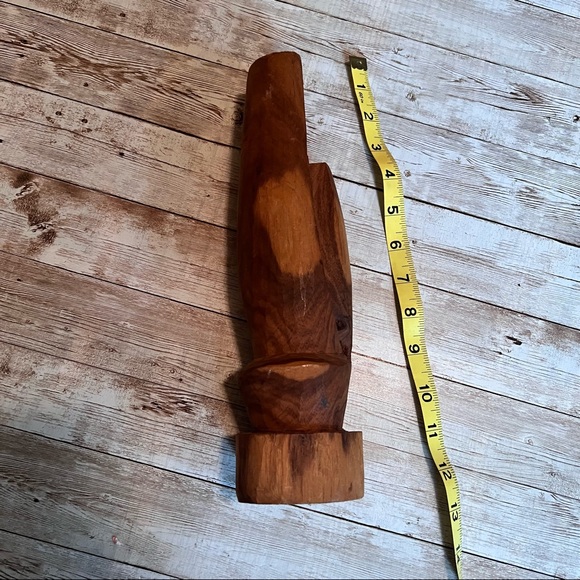 Hand carved wood art - Picture 3 of 6